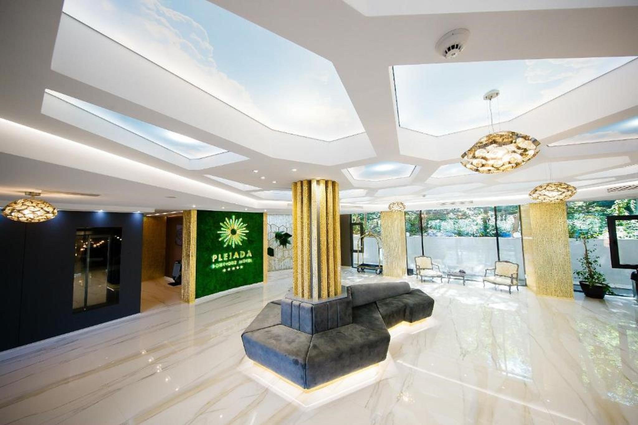 فندق بوتيكي وسبا بلايادا ياش المظهر الخارجي الصورة The lobby of the hotel