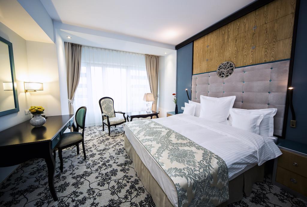 فندق بوتيكي وسبا بلايادا ياش المظهر الخارجي الصورة A room at the hotel